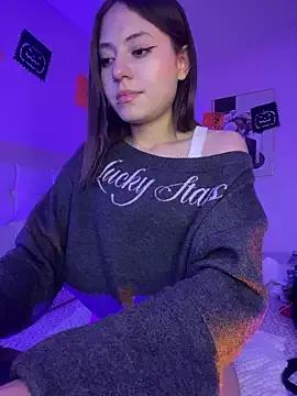 PrettyAmber — Freechat on StripChat