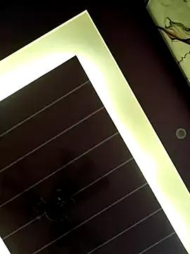 Photos of Queen_shakhi from StripChat is Freechat