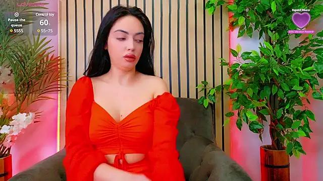 Check-out our online cams range and interact on a personal level with our sweet girls streamers, showing off their voluptuous shapes and toys.