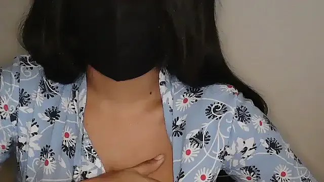 Reddy_Trisha — make me happy  show pvt face