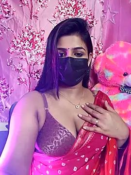 Check-out our online cams range and interact on a personal level with our sweet girls streamers, showing off their voluptuous shapes and toys.