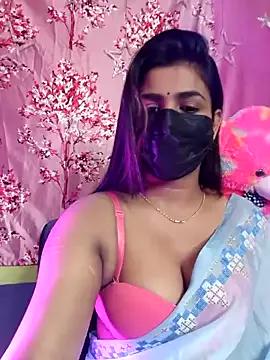 Check-out our online cams range and interact on a personal level with our sweet girls streamers, showing off their voluptuous shapes and toys.