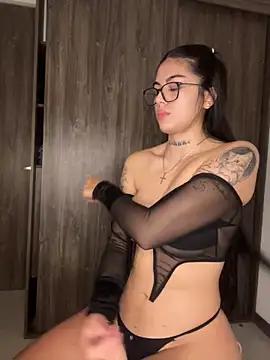 Check-out our online cams range and interact on a personal level with our sweet girls streamers, showing off their voluptuous shapes and toys.