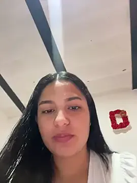 Sexy_zoe_outdoors — DEEP THROAT