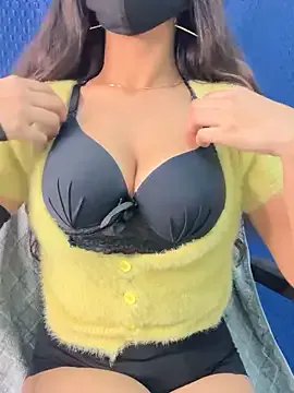 Sofia3393 — Show boobs 