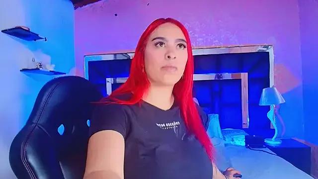 Sofia_martiin from StripChat is Freechat