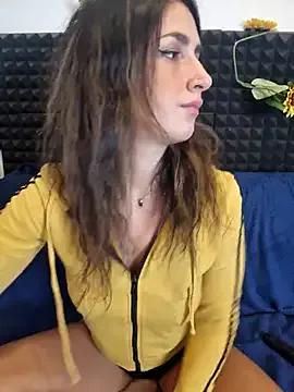 Stefania_PT — TOPLESS