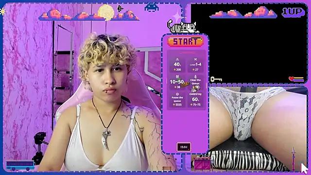 Check-out our online cams range and interact on a personal level with our sweet girls streamers, showing off their voluptuous shapes and toys.