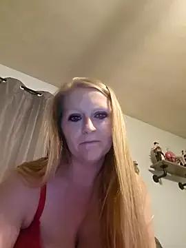 Check-out our online cams range and interact on a personal level with our sweet girls streamers, showing off their voluptuous shapes and toys.