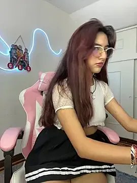 VelariaSoft — BLOWJOB AND SPANK ASS