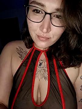 Check-out our online cams range and interact on a personal level with our sweet girls streamers, showing off their voluptuous shapes and toys.