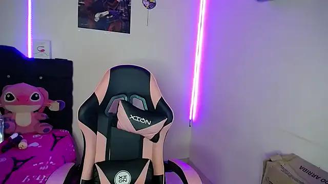 yuliana_19 — SHOW CUM  JET :blowjob::fire::wanker: